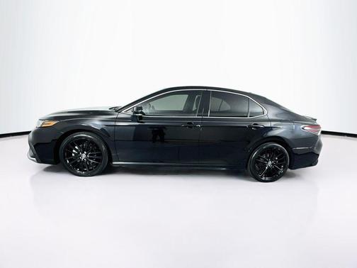 Midnight Black Metallic 2022 Toyota Camry XSE