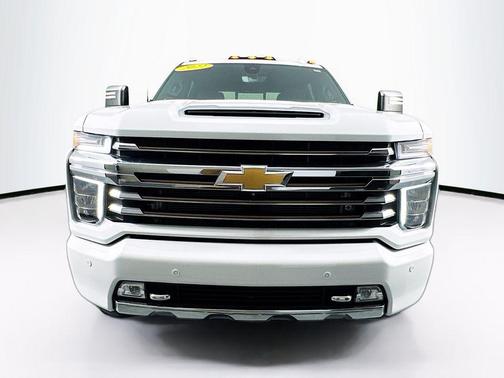 2022 Chevrolet Silverado 3500 High Country