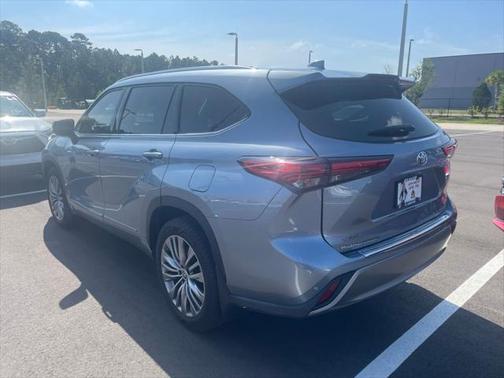 2020 Toyota Highlander Platinum
