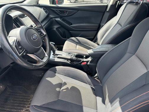 Ice Silver Metallic 2021 Subaru Crosstrek Premium