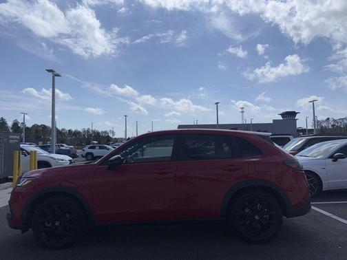 2025 Honda HR-V AWD Sport