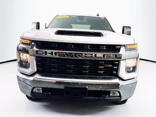 Summit White 2023 Chevrolet Silverado 3500 LT