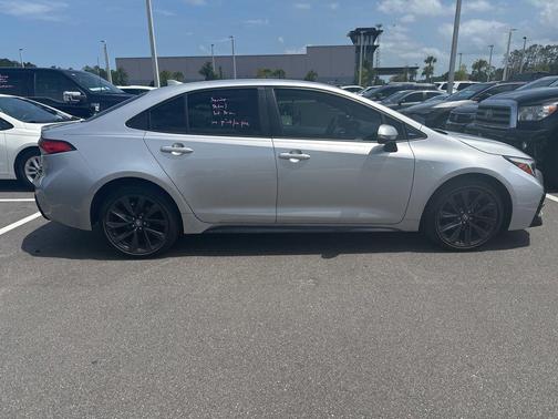 Classic Silver Metallic 2024 Toyota Corolla Hybrid SE