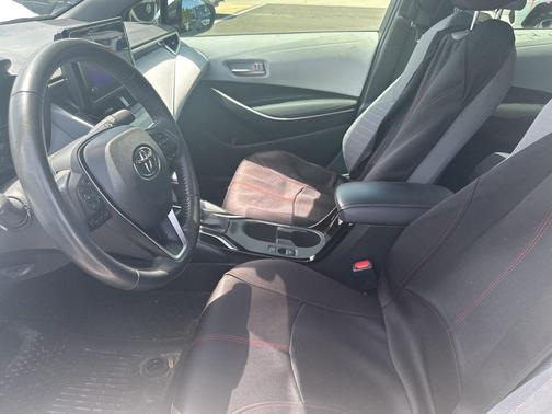 Classic Silver Metallic 2024 Toyota Corolla Hybrid SE