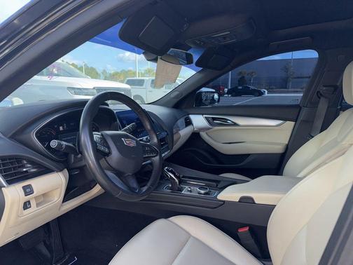 2021 Cadillac CT5 Luxury