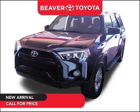 Midnight Black Metallic 2018 Toyota 4Runner SR5 Premium