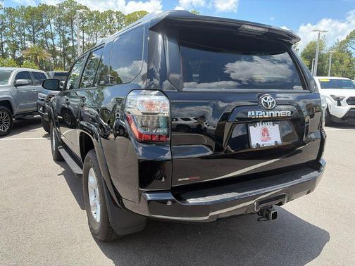 Midnight Black Metallic 2018 Toyota 4Runner SR5 Premium