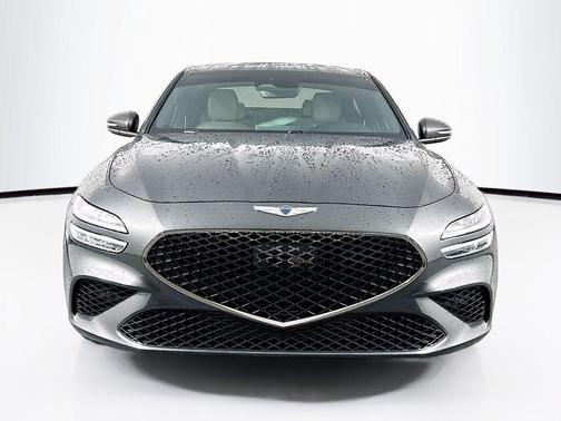 2023 Genesis G70 2.0T RWD