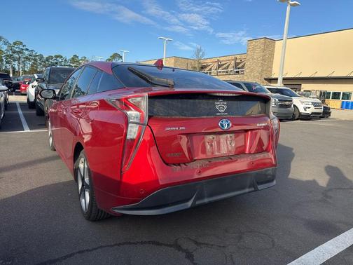 2016 Toyota Prius Four Touring