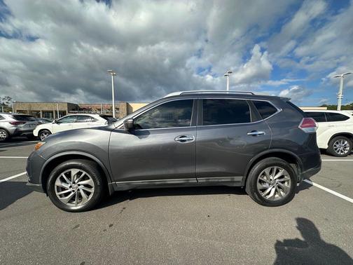 2015 Nissan Rogue SL