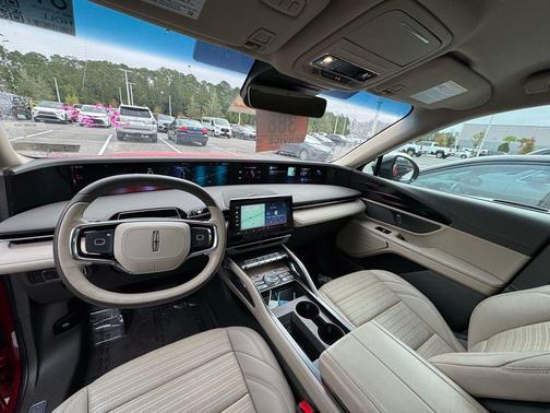 2024 Lincoln Nautilus Reserve