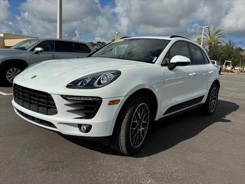 2018 Porsche Macan Base