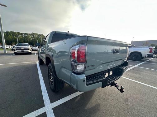 2022 Toyota Tacoma SR5