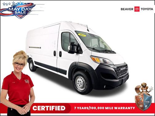 Bright White Clearcoat 2025 RAM ProMaster 2500 Tradesman