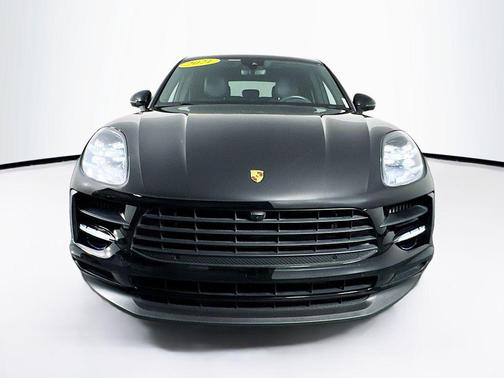 2021 Porsche Macan S