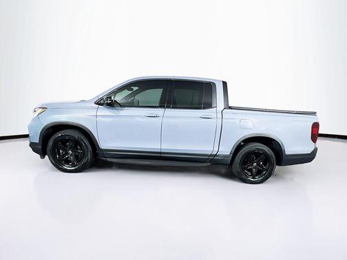 Sonic Gray Pearl 2023 Honda Ridgeline Black