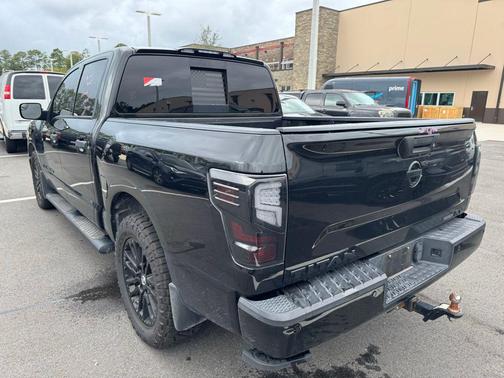 2019 Nissan Titan SV