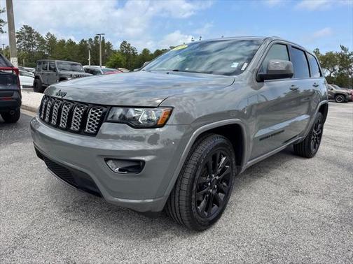 2020 Jeep Grand Cherokee Altitude