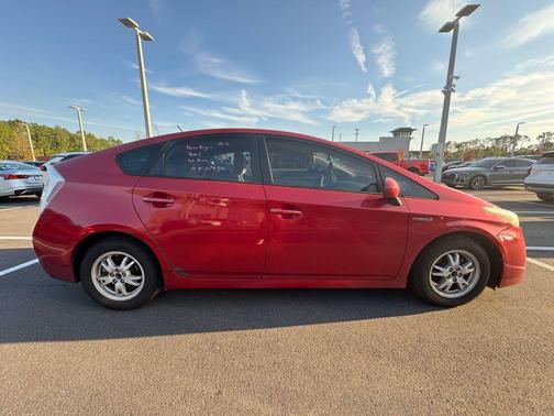 2010 Toyota Prius III