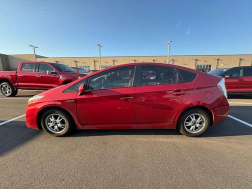 2010 Toyota Prius III