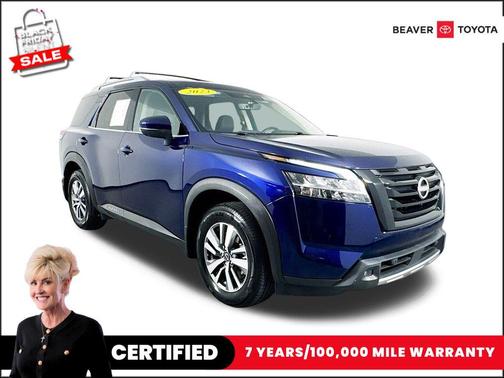 2023 Nissan Pathfinder SL FWD