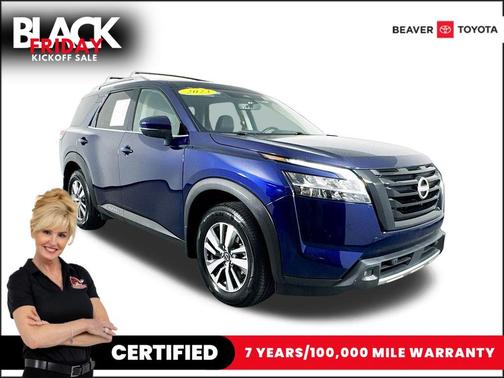 2023 Nissan Pathfinder SL FWD