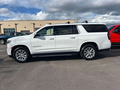 2022 Chevrolet Suburban Premier