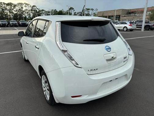 2015 Nissan Leaf S