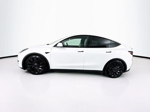 2022 Tesla Model Y Performance Dual Motor All-Wheel Drive