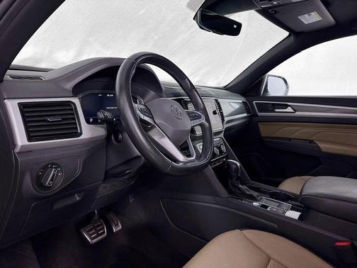 2021 Volkswagen Atlas Cross Sport 3.6L V6 SEL R-Line