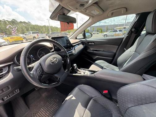 2022 Toyota C-HR Limited
