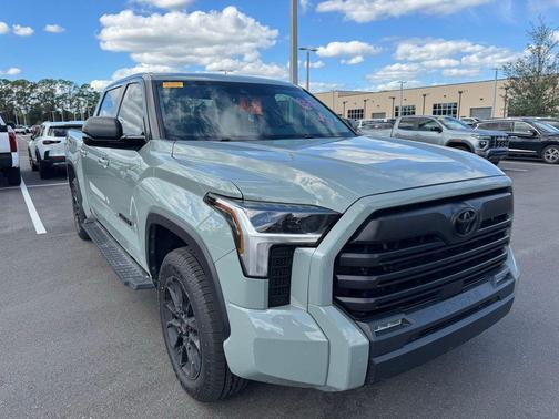 2024 Toyota Tundra SR5