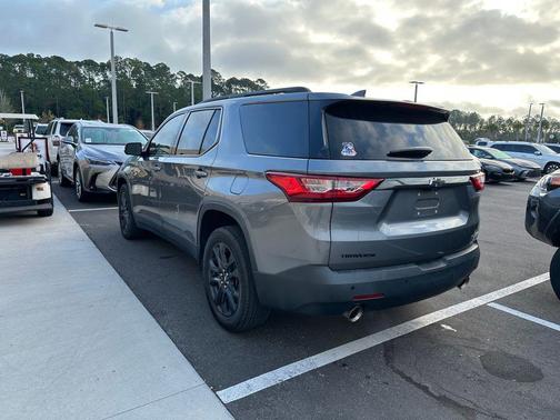 2021 Chevrolet Traverse RS