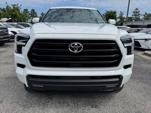 2025 Toyota Sequoia SR5
