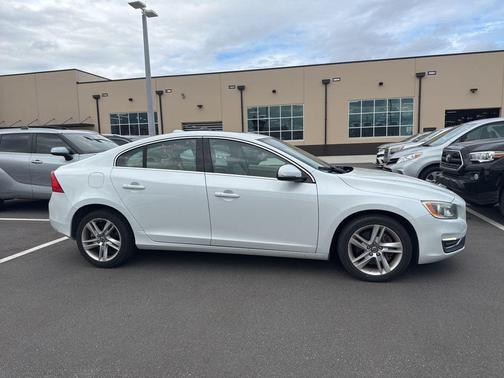 2014 Volvo S60 T5