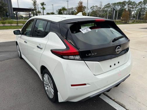 2023 Nissan Leaf S 40 kWh
