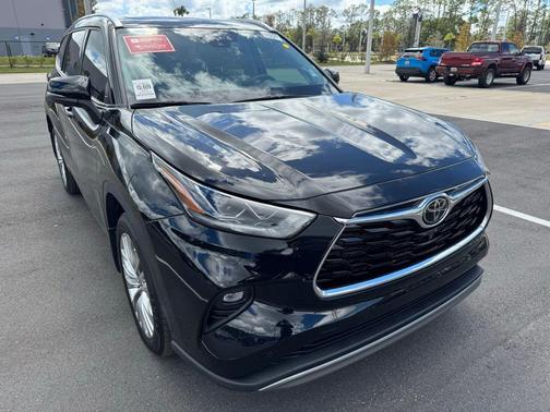 2024 Toyota Highlander Platinum