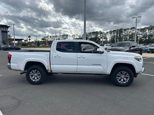 2018 Toyota Tacoma SR5