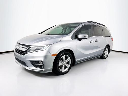 Lunar Silver Metallic 2018 Honda Odyssey EX-L