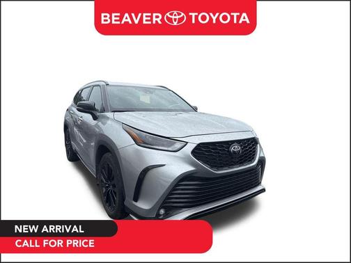 Celestial Silver Metallic 2023 Toyota Highlander XSE