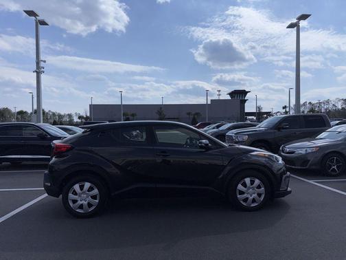 2019 Toyota C-HR LE