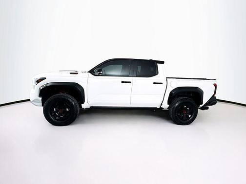 2025 Toyota Tacoma Hybrid TRD Pro