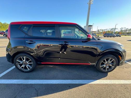 2020 Kia Soul GT-Line