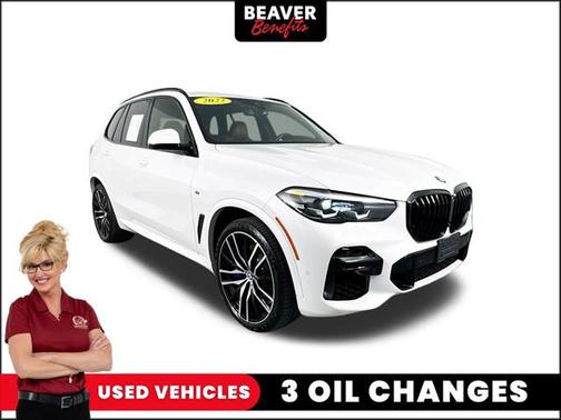 2022 BMW X5 M50i