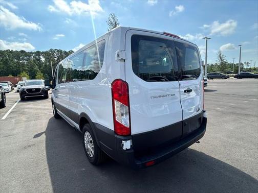 2022 Ford Transit-350 XLT