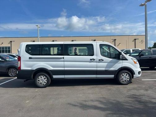 2022 Ford Transit-350 XLT