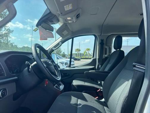 2022 Ford Transit-350 XLT