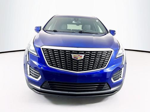 2023 Cadillac XT5 Luxury
