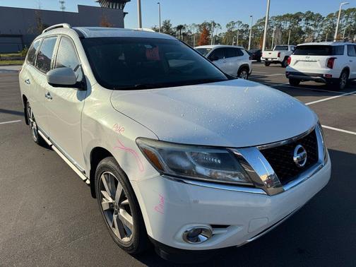 2014 Nissan Pathfinder Platinum