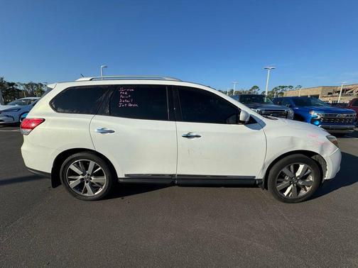 2014 Nissan Pathfinder Platinum